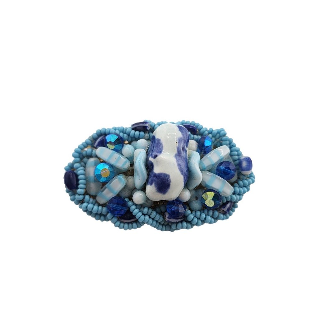 Vintage Unsigned Wired Porcelain, Art Glass & Crystal Brooch (A3860)